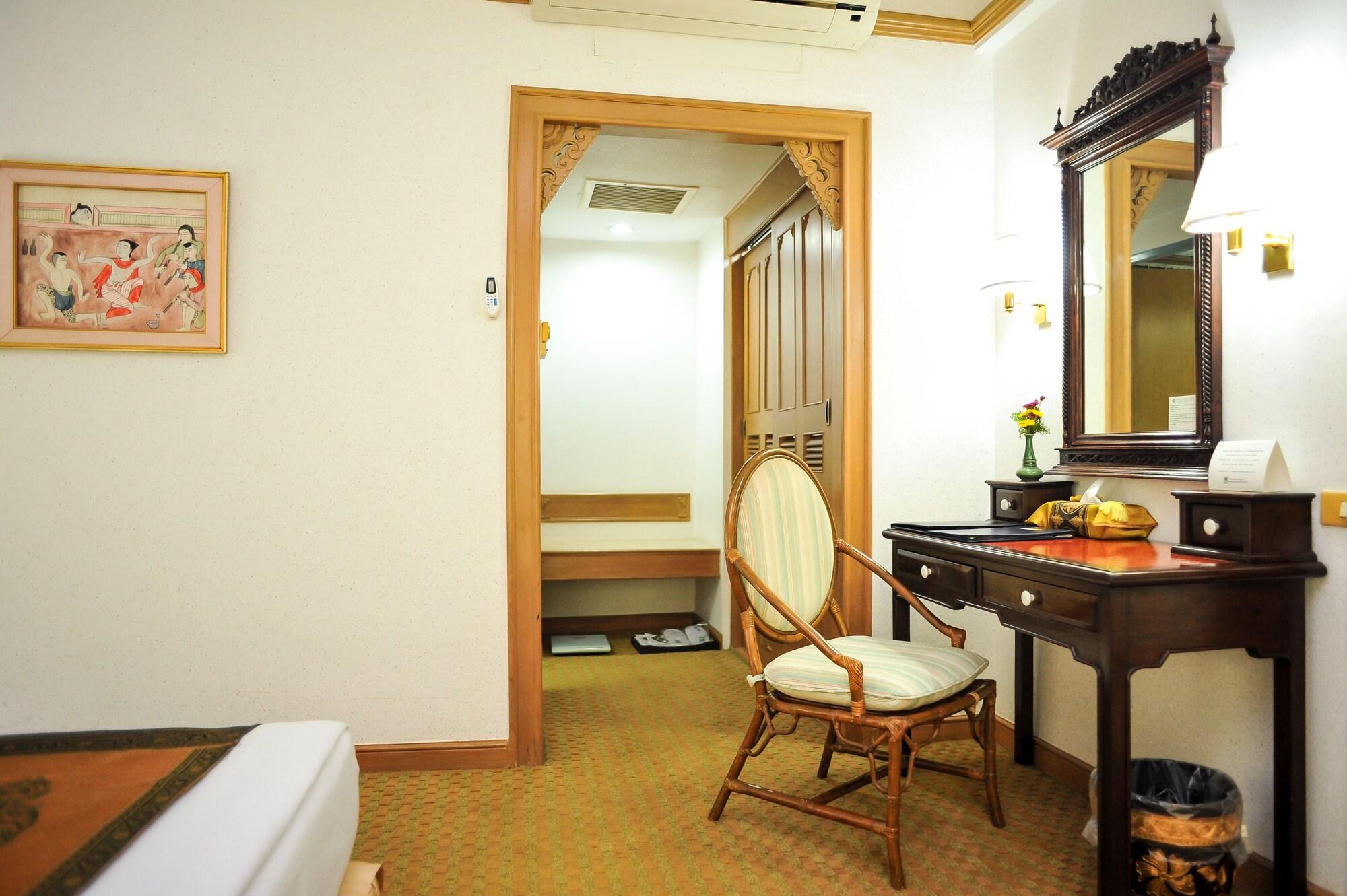 Wiang Indra Riverside Resort Chiang Rai Exterior photo