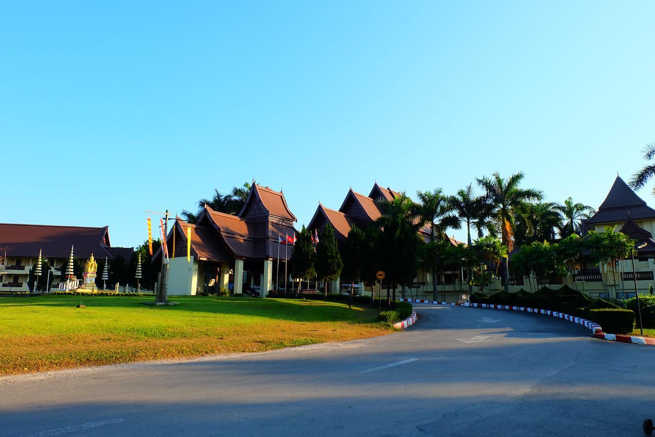 Wiang Indra Riverside Resort Chiang Rai Exterior photo